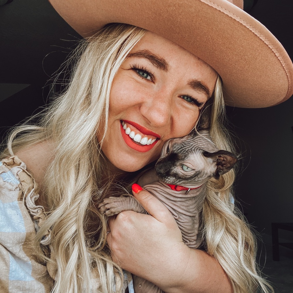 Meet your Posher, Kimi
